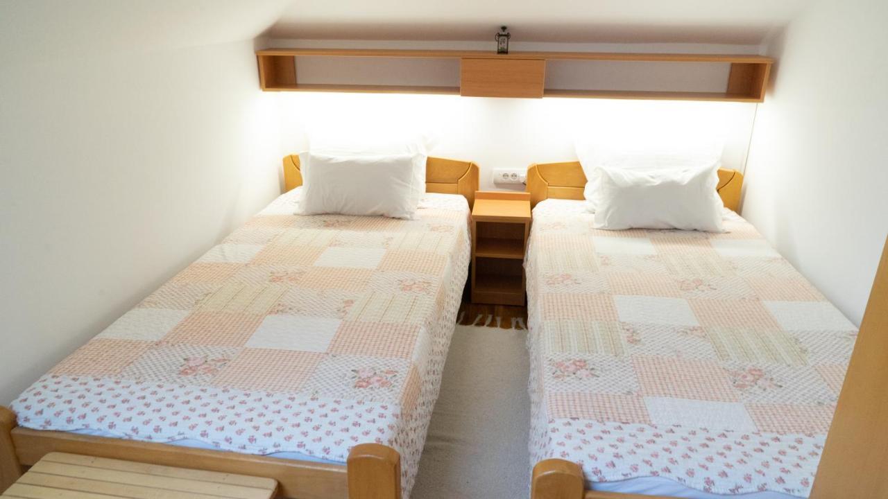 Apartment Akacija Gardens Belgrad Zewnętrze zdjęcie