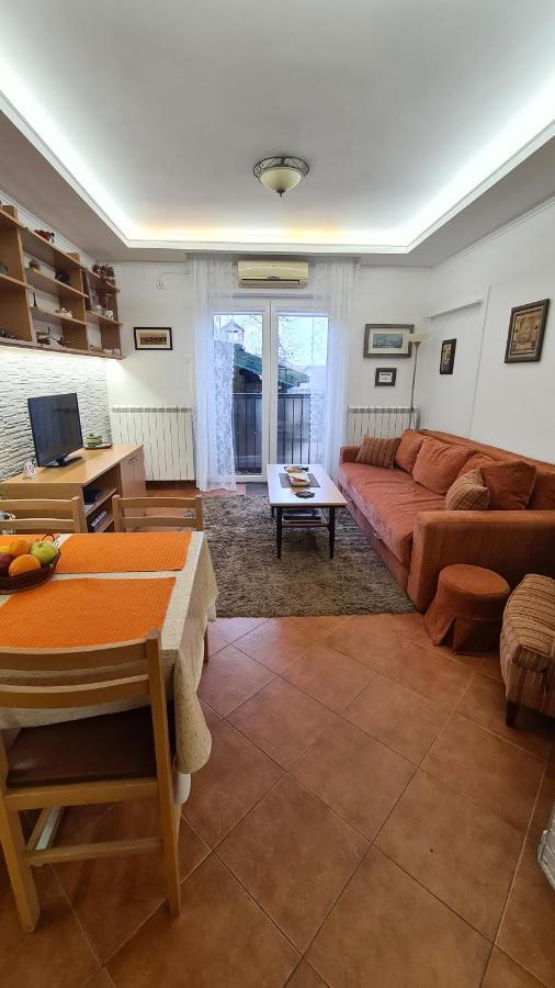 Apartment Akacija Gardens Belgrad Zewnętrze zdjęcie