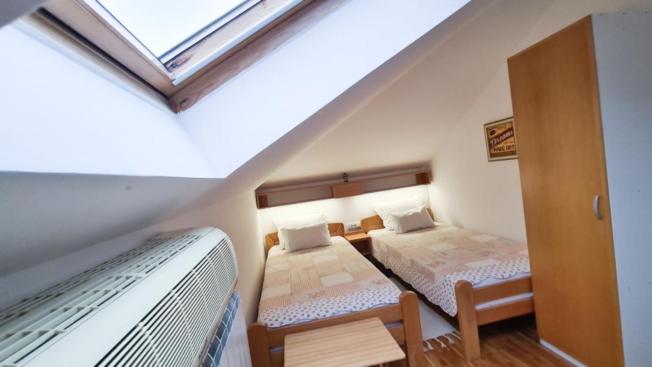 Apartment Akacija Gardens Belgrad Zewnętrze zdjęcie