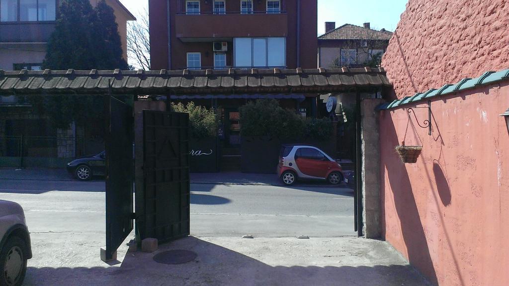 Apartment Akacija Gardens Belgrad Zewnętrze zdjęcie