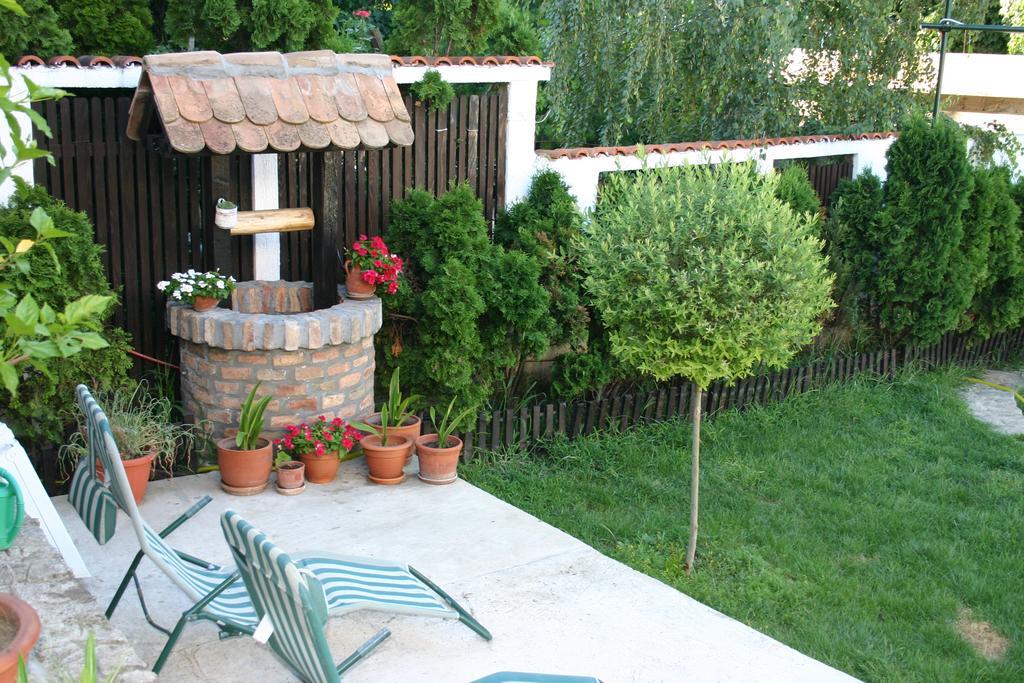 Apartment Akacija Gardens Belgrad Zewnętrze zdjęcie